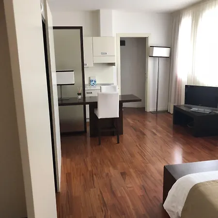 Eden Rock Hotel apartamentowy