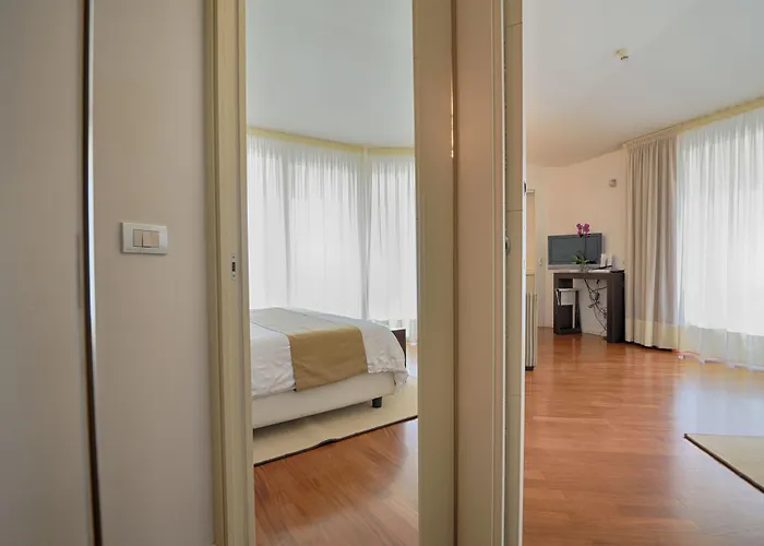 Eden Rock Apart-hotel