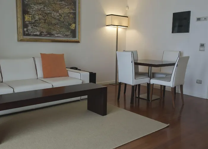 Apart-hotel Eden Rock 4*