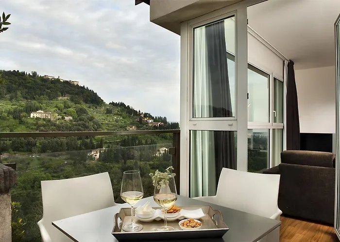 Apart-hotel Eden Rock 4*