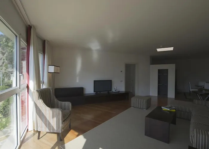 Apart-hotel Eden Rock 4*